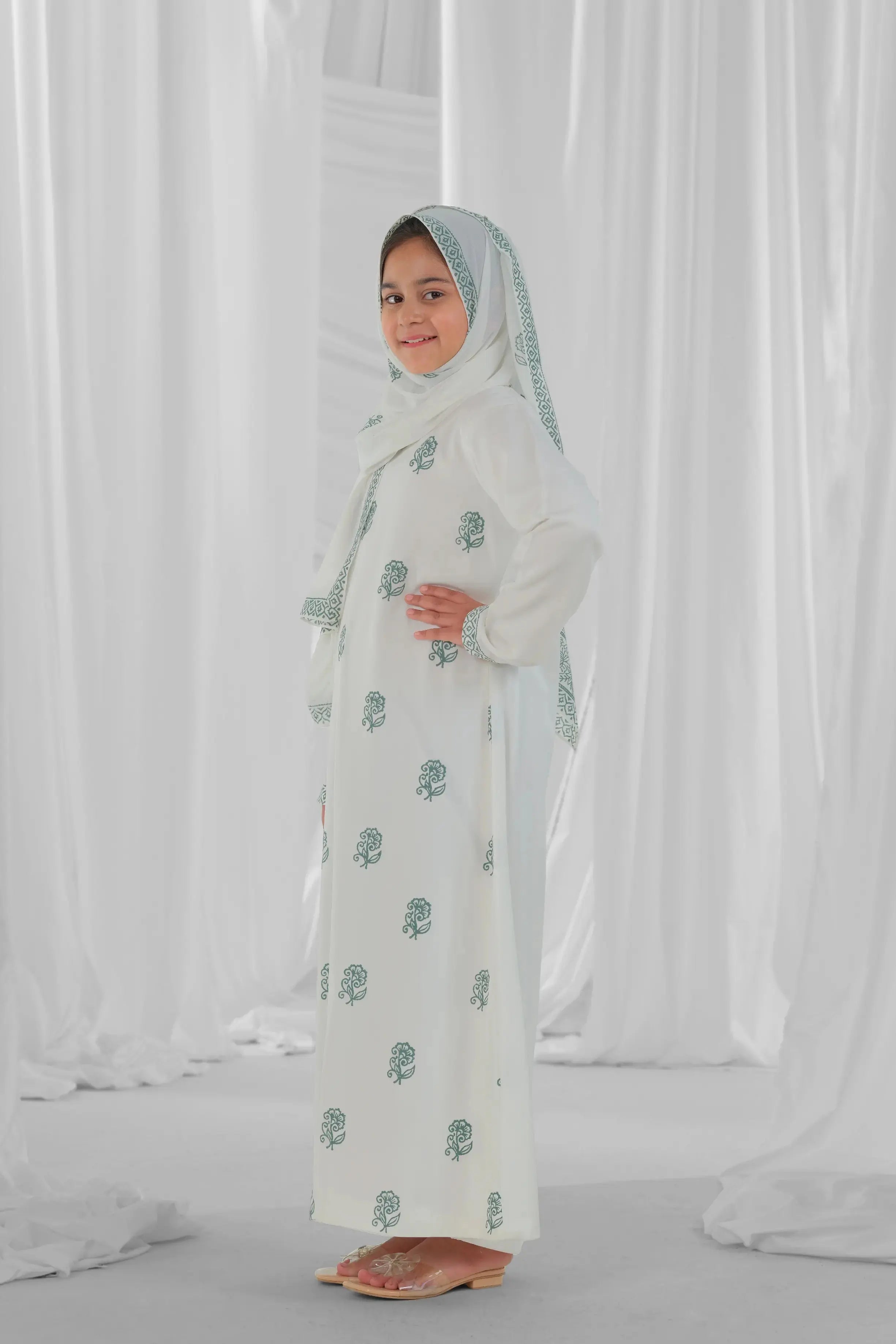 mint-green-and-white-block-print-kid-abaya-style-6