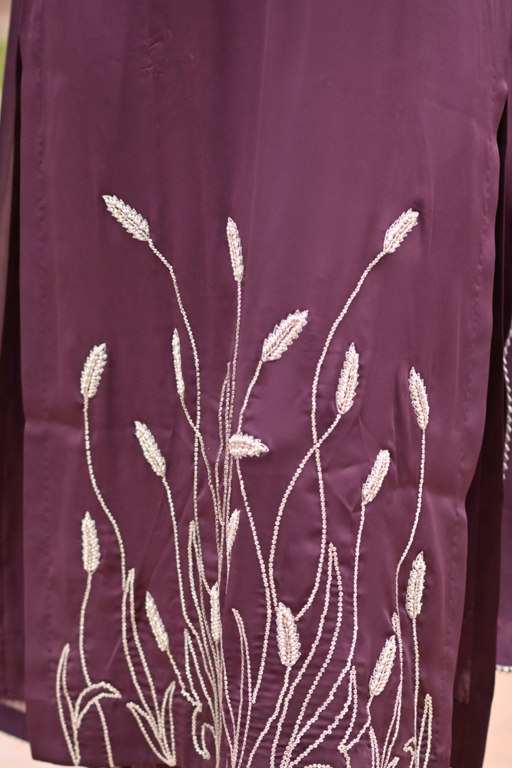 𝐒𝐔𝐍𝐃𝐀𝐑𝐀𝐇 - Embroidered Three-Piece Set