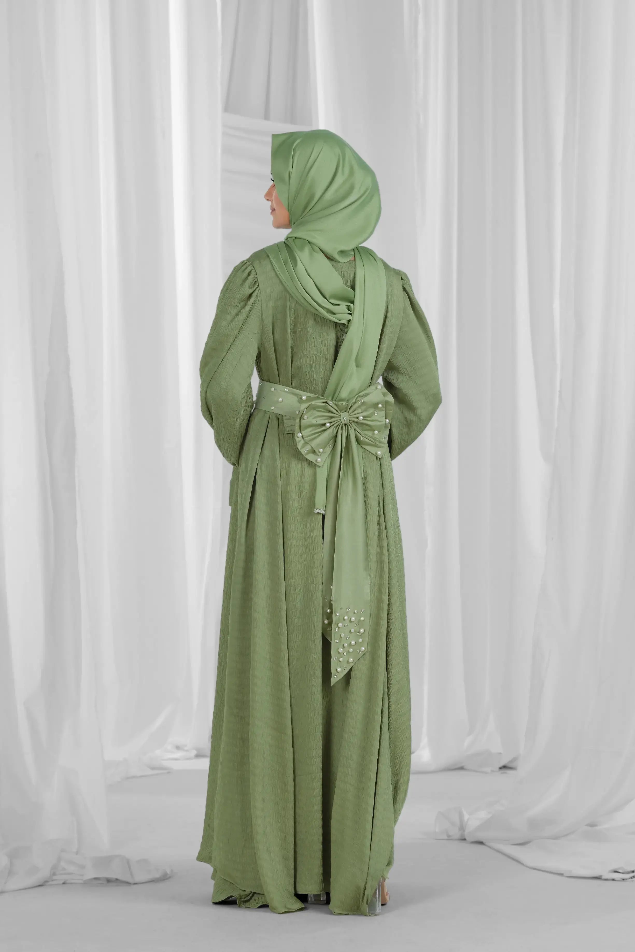 green-abaya-with-belt-2