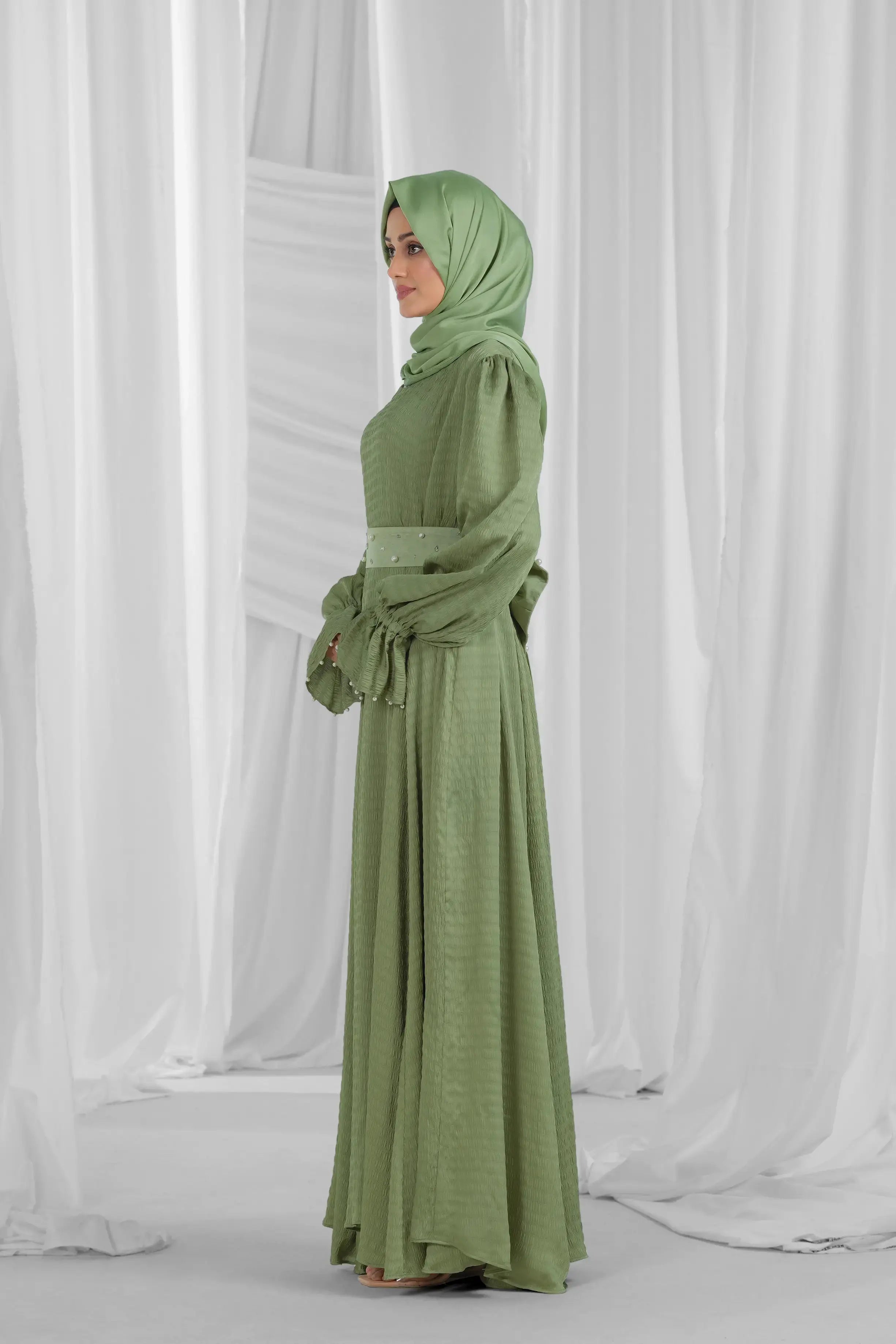 green-abaya-with-belt-2