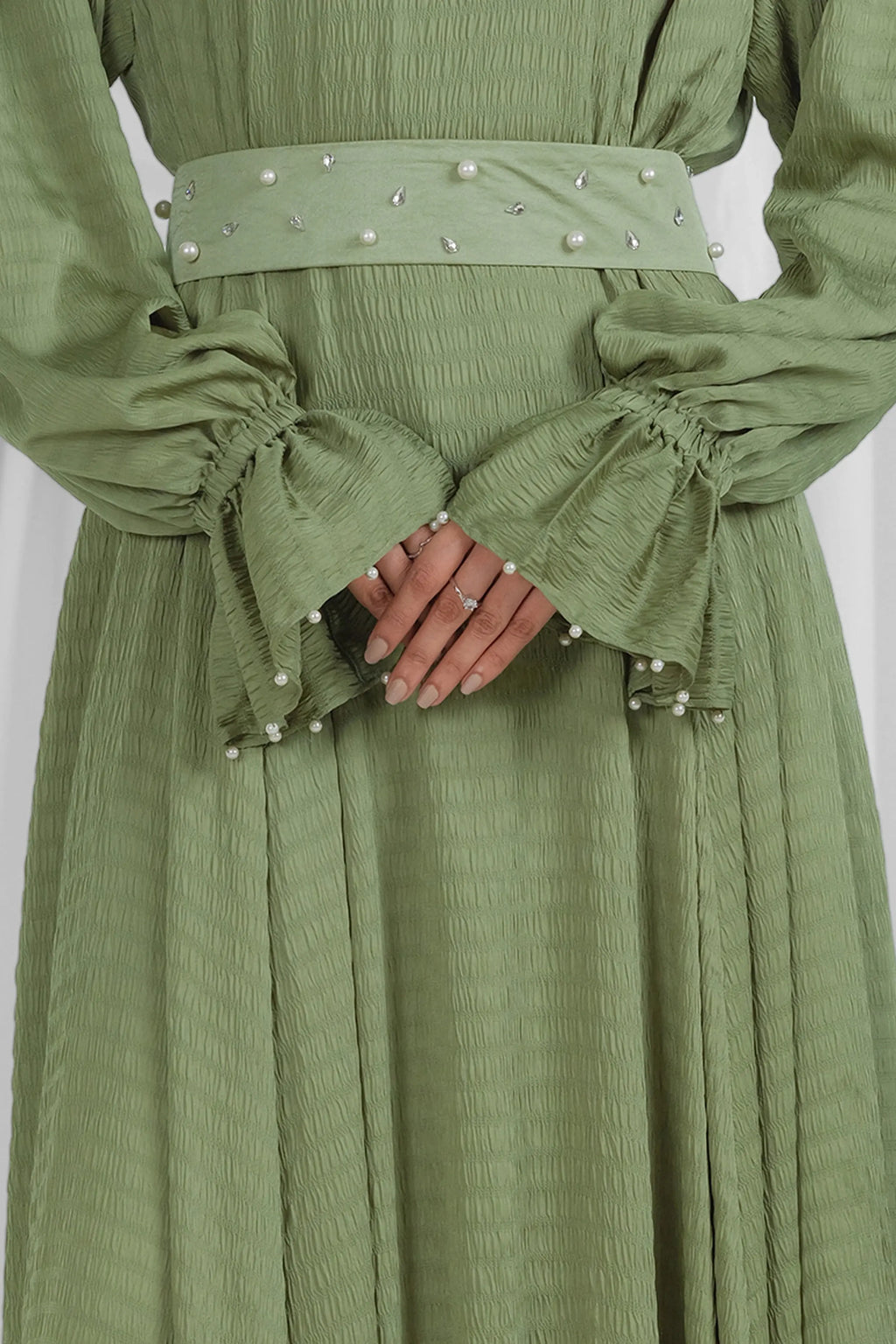 green-abaya-with-belt-4