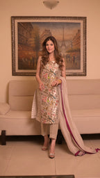 Ivory Bloom – Premium Embroidered 3 Piece Suit