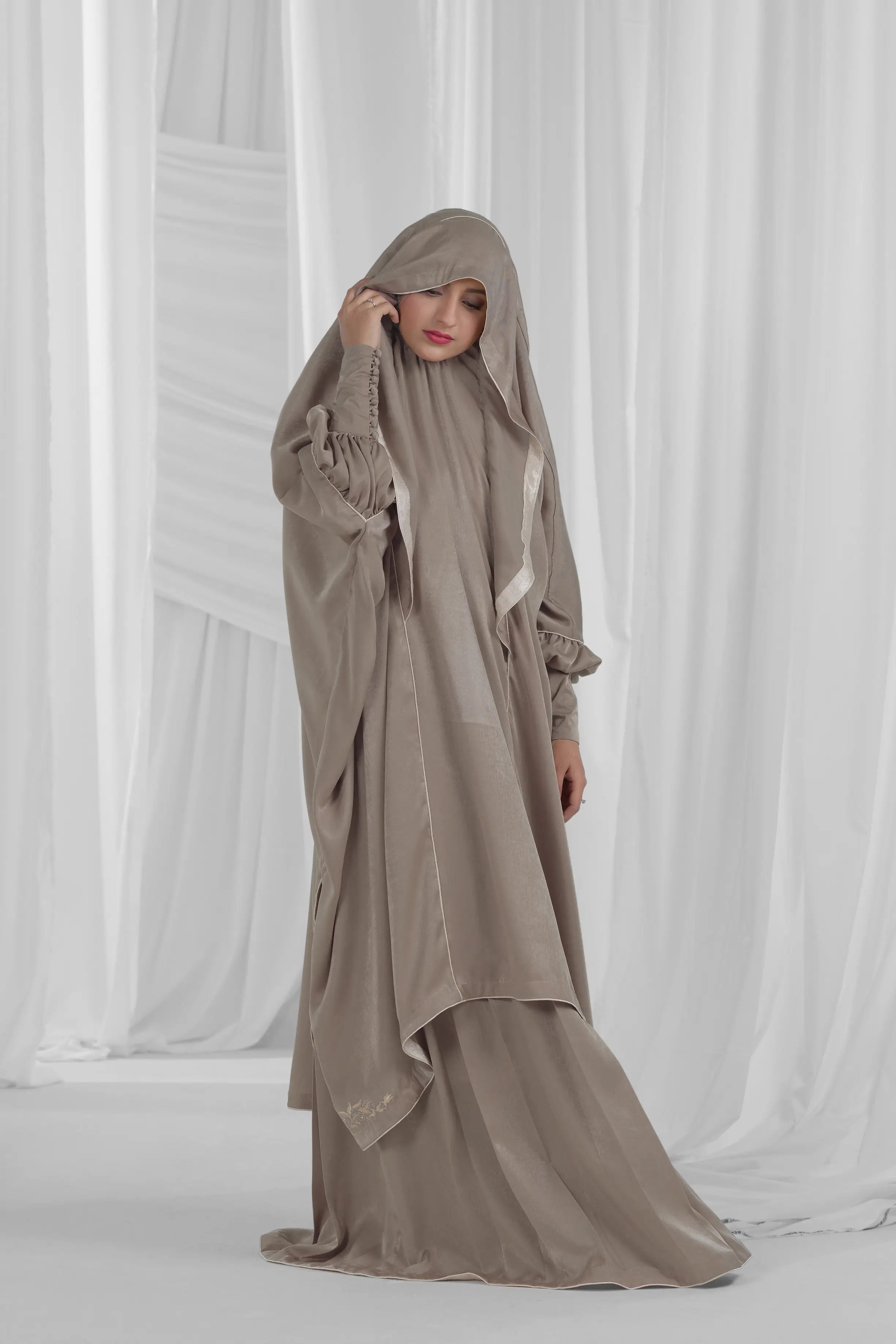 golden-brown-jilbab-2