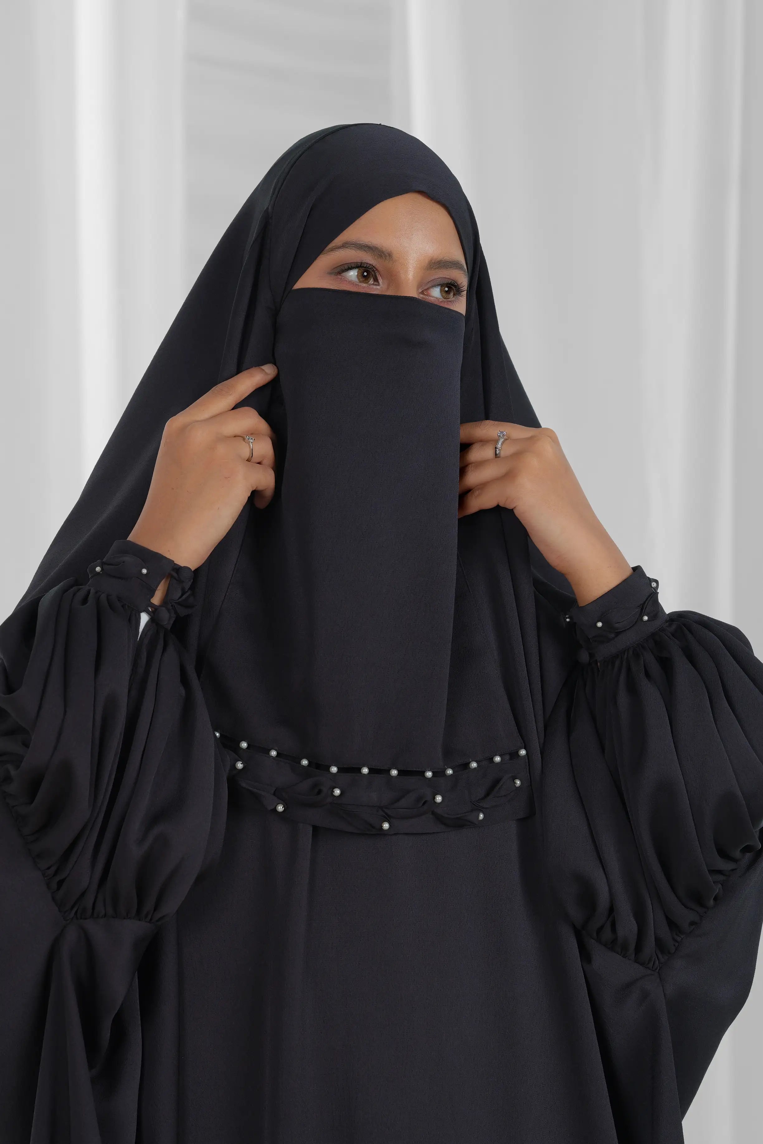 jilbab-black-4