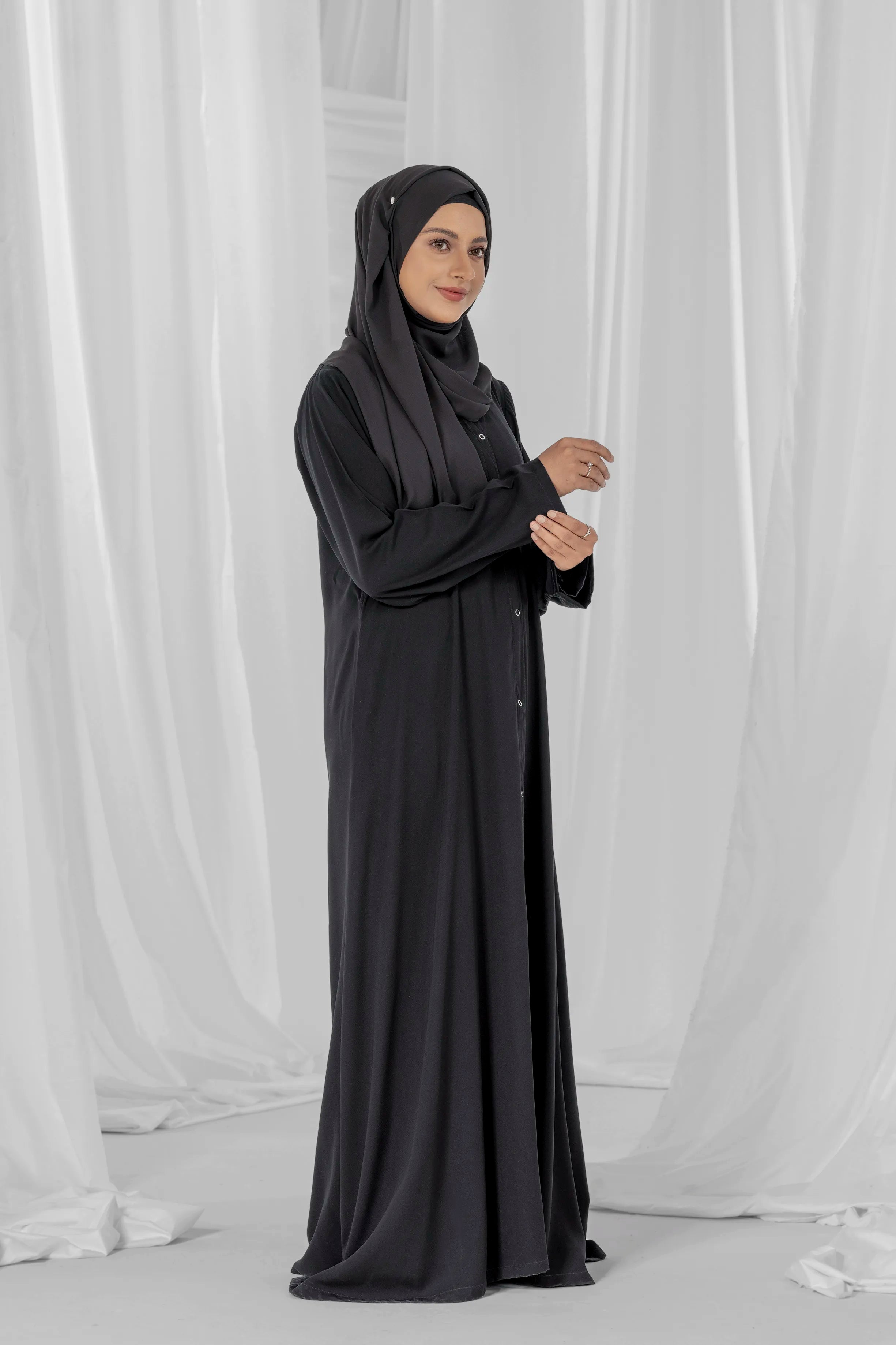 solids-black-abaya-3