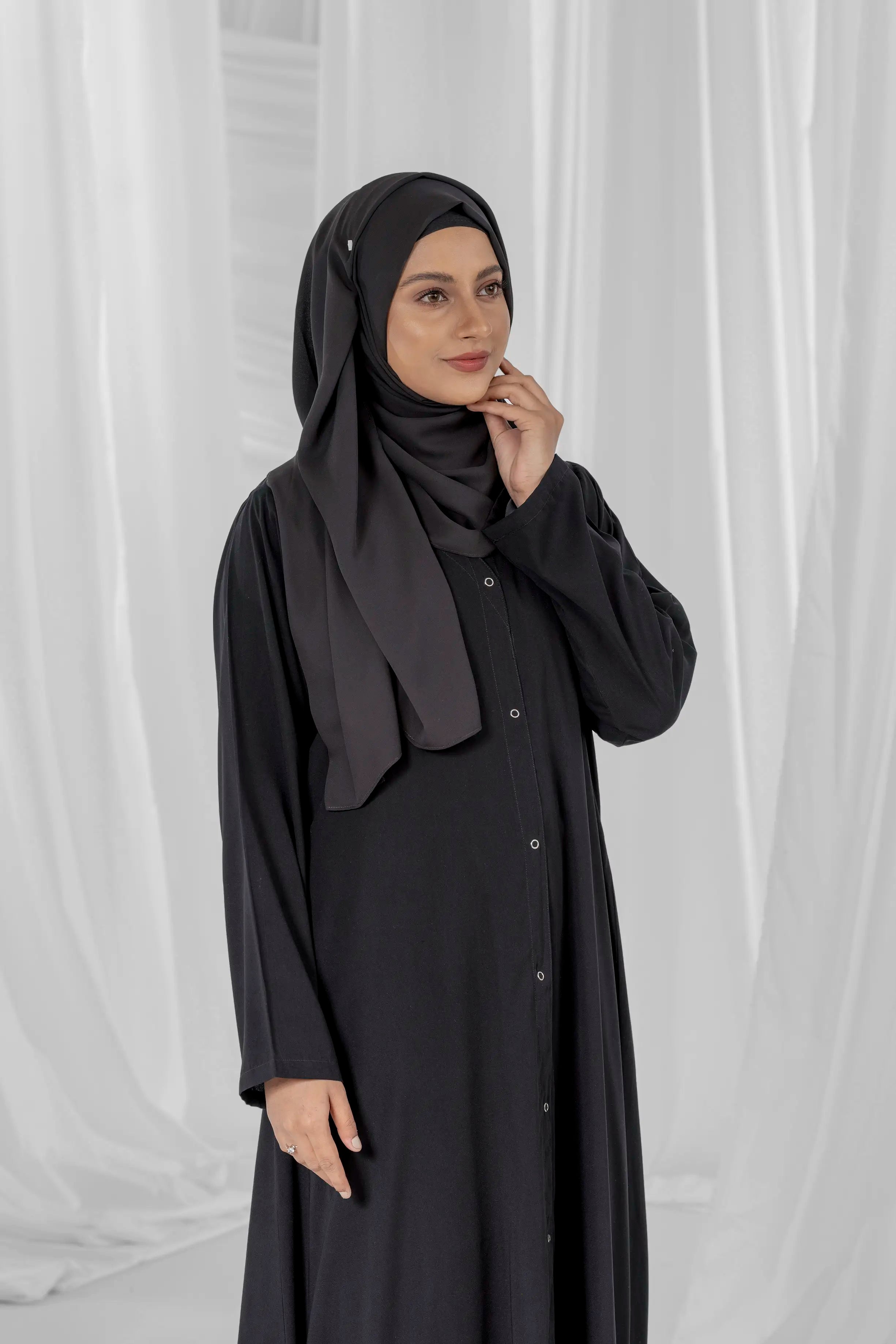 solids-black-abaya-4