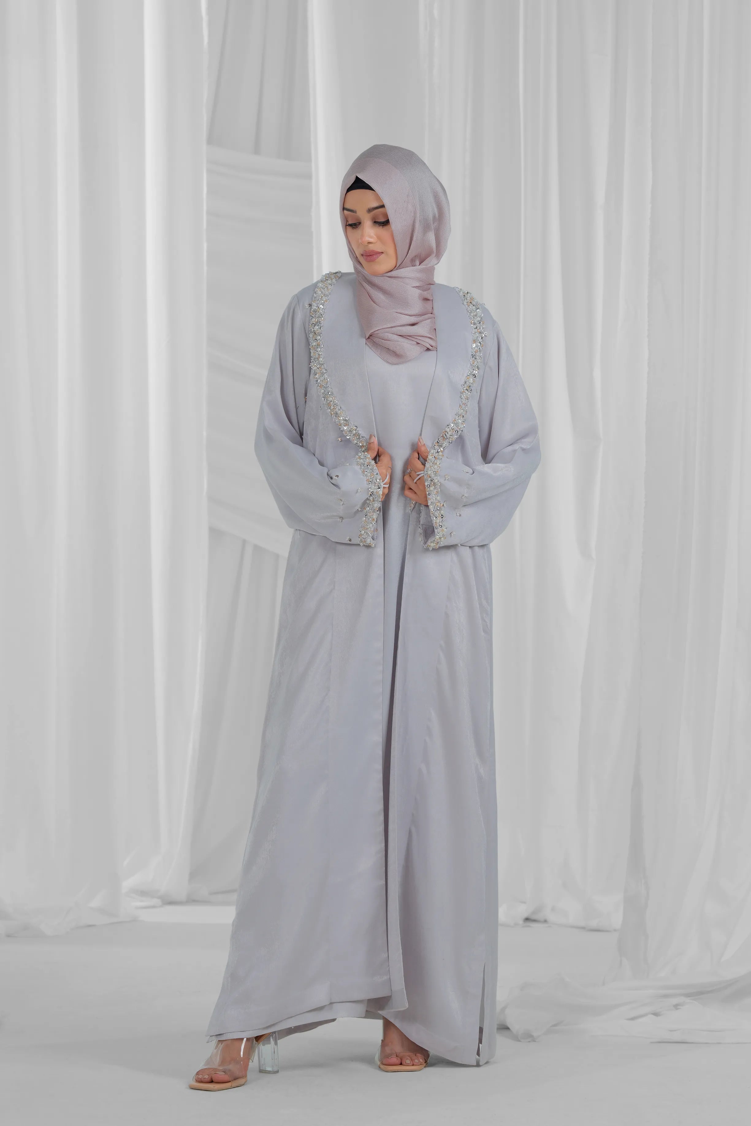 velvet-silk-abaya-2