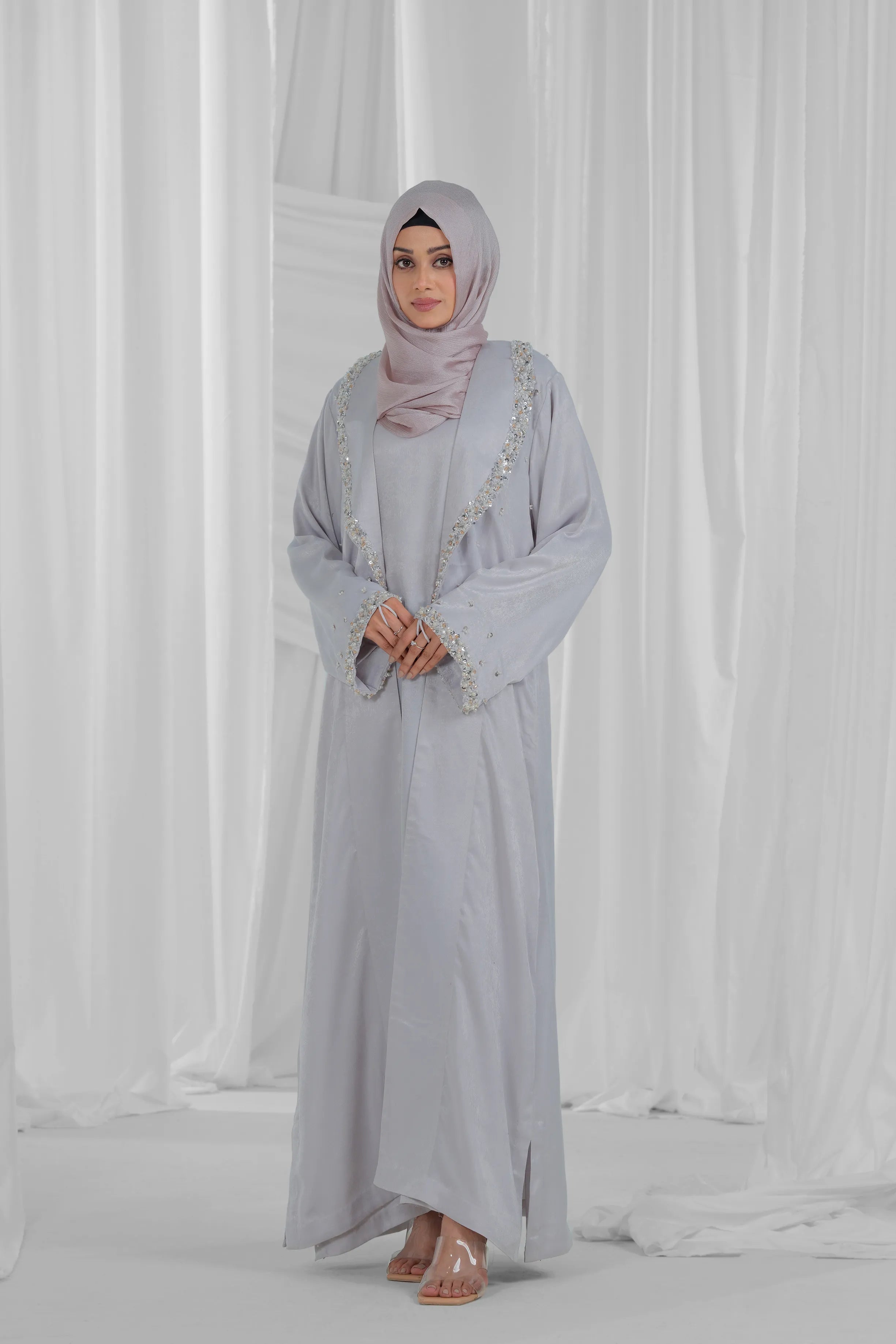 velvet-silk-abaya-4